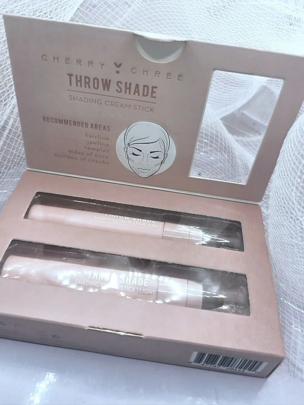 Two Pak - Contour Cream Sticks in a  Medium Color Tone Finish